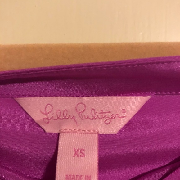 Lilly Pulitzer off the shoulder silk top - Picture 2 of 2